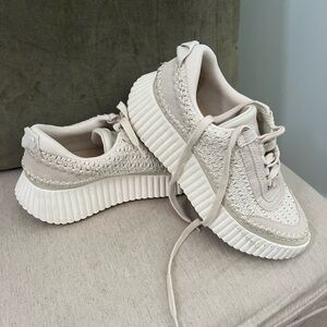 Dolce Vita Dolen Cream Shoes, 7